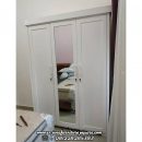 Almari Pakaian Minimalis 3 Pintu Putih Duco