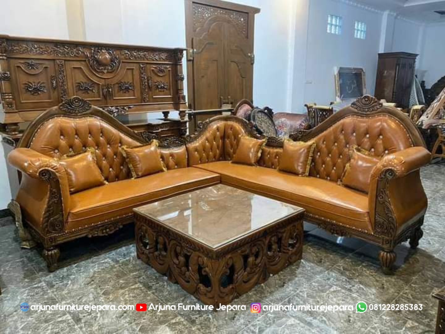 Sofa Tamu Sudut Ukir Klasik Terbaru