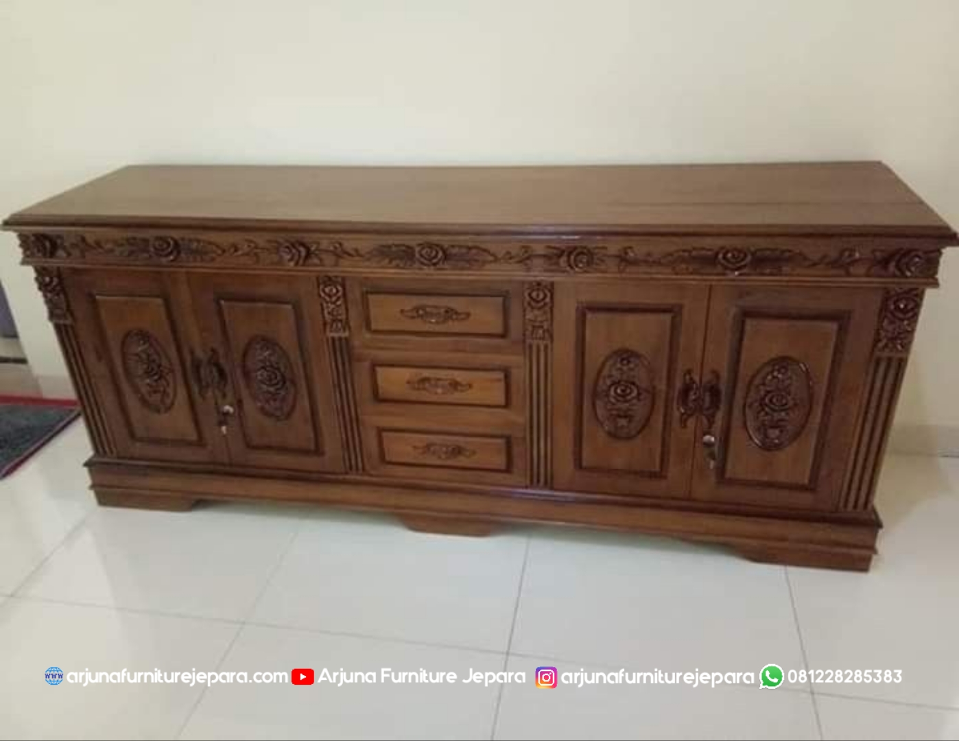 Bufet Meja Tv Jati Minimalis Ukir Jepara