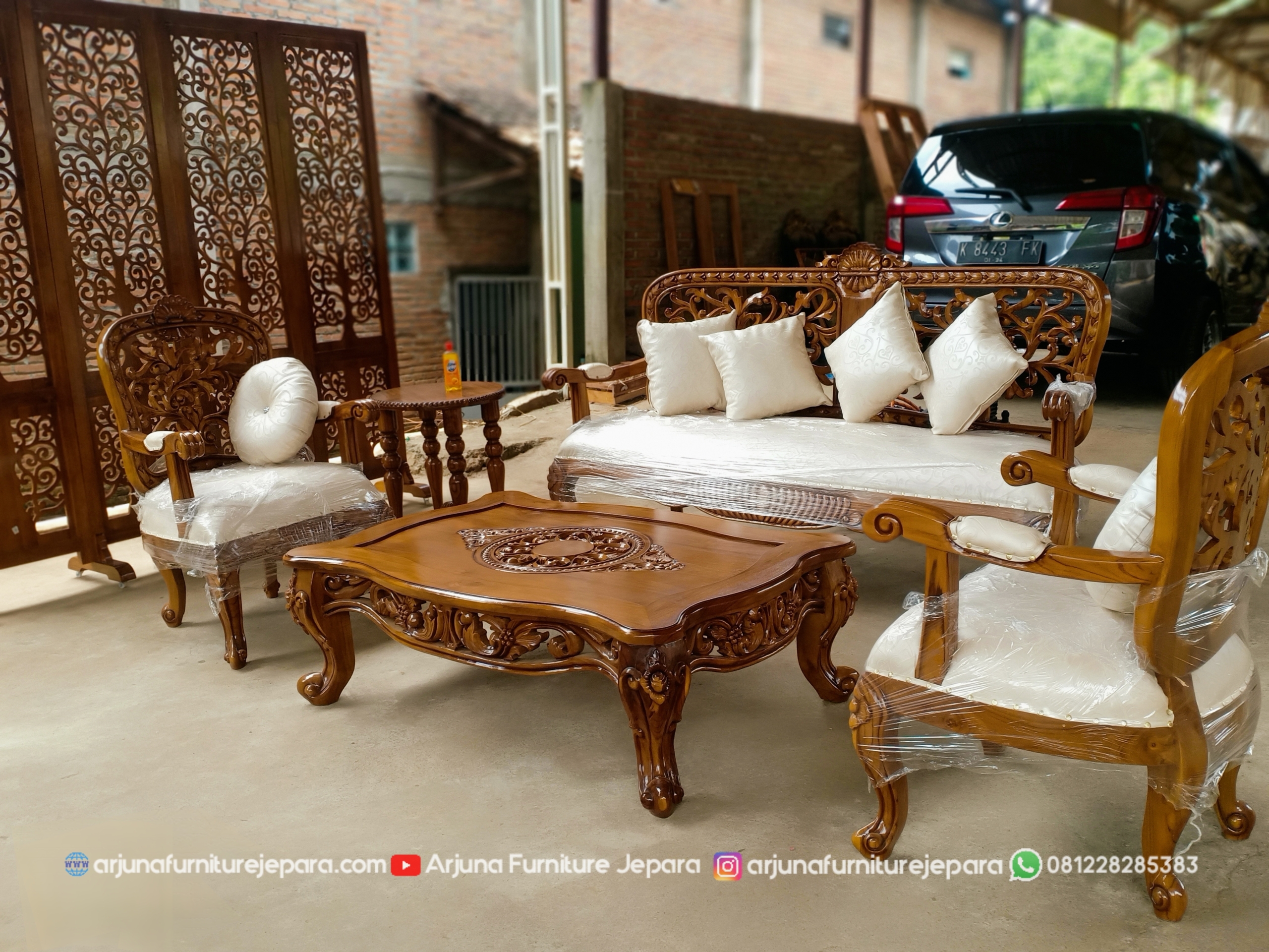 Sofa Ruang Tamu Mewah Jati Ukir