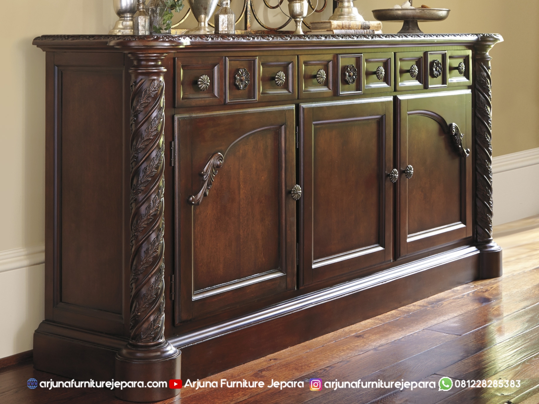 Bufet Jati Antik Minimalis Modern