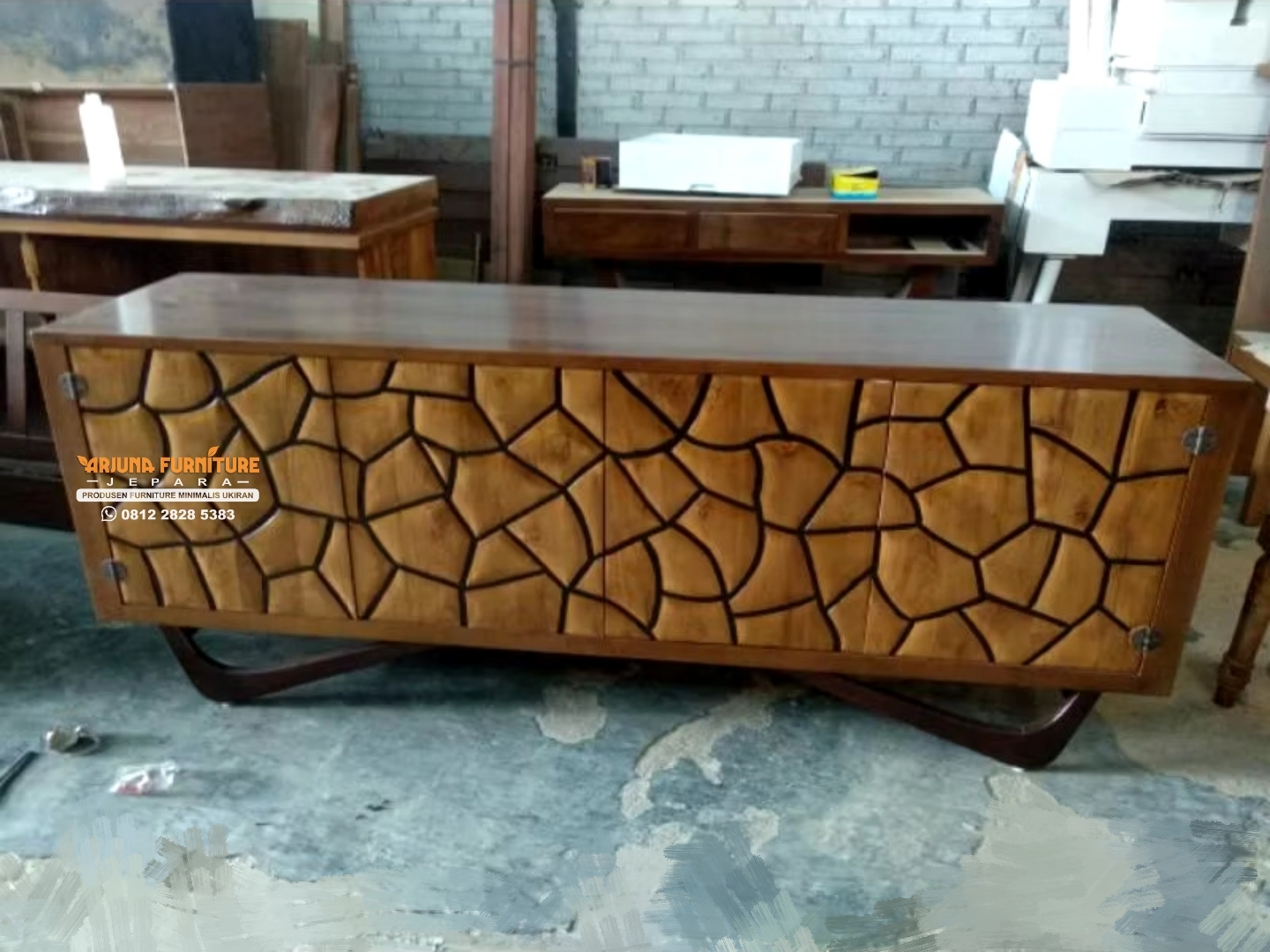 Bufet Minimalis Terbaru Motif Batu