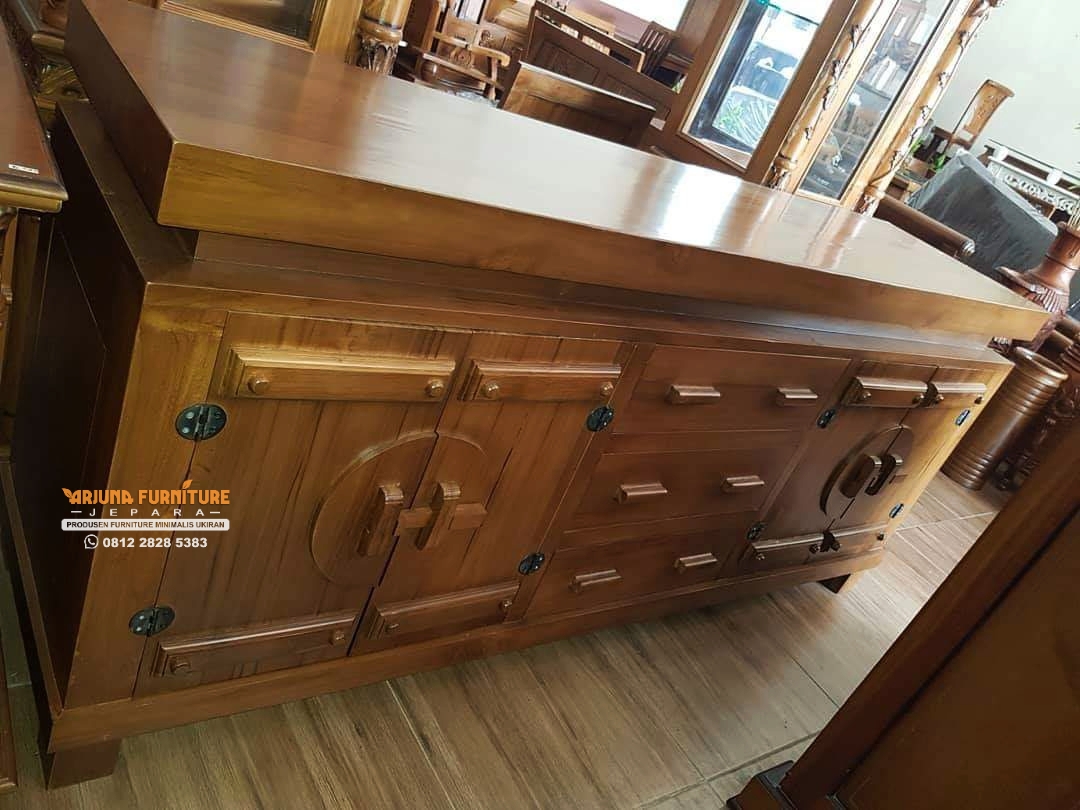 Bufet Antik Minimalis Koboi