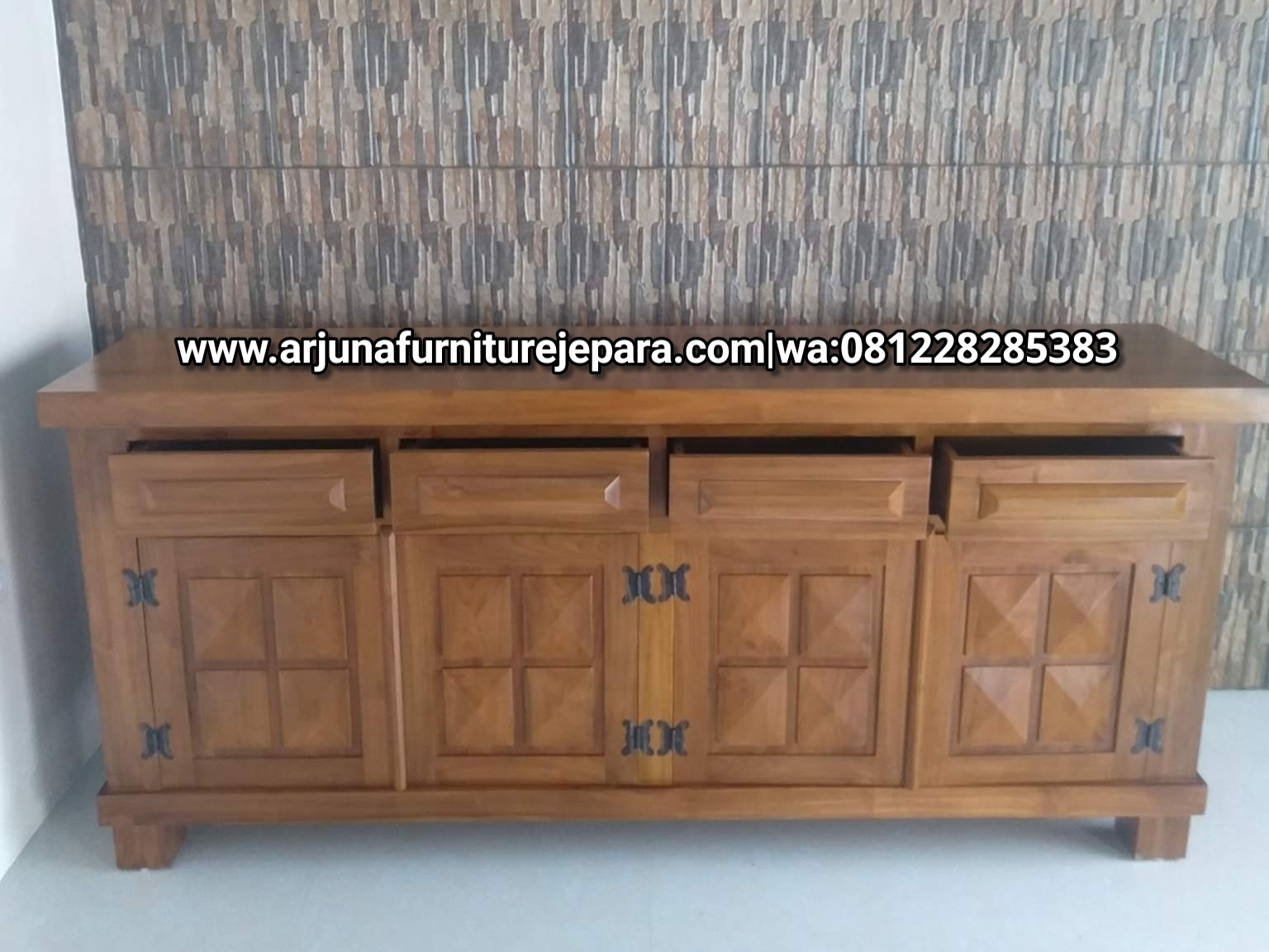 Bufet Tv Minimalis Diamond