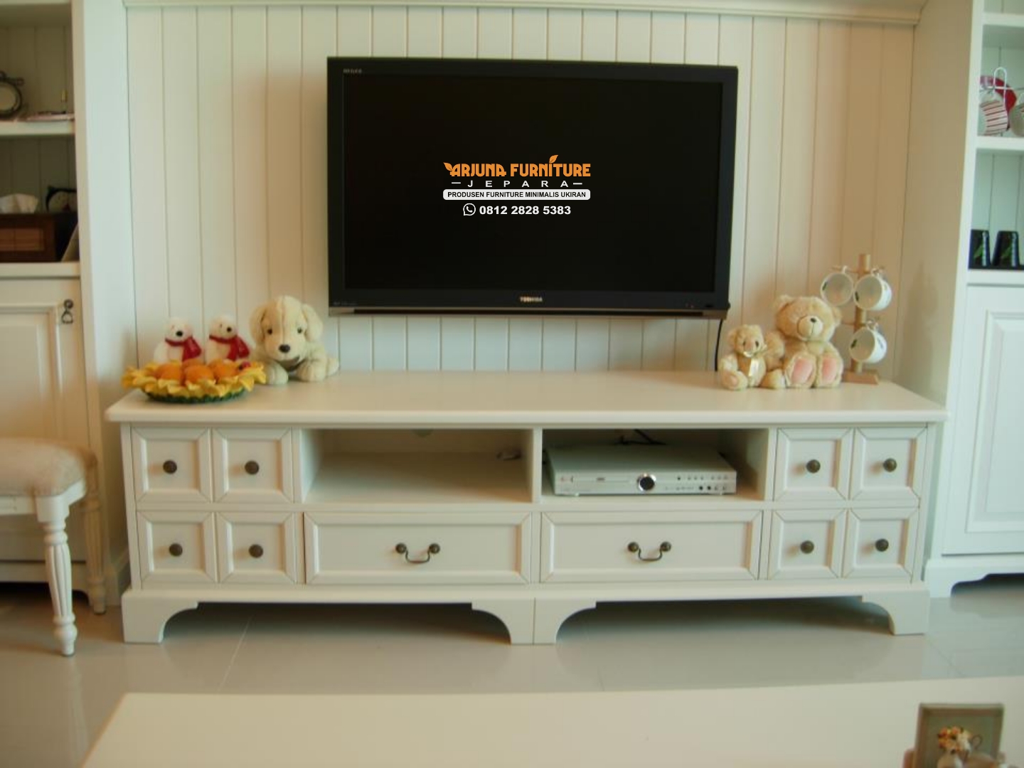 Bufet Tv Minimalis Putih Duco