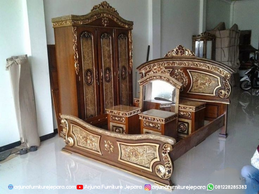 Kamar Set Tempat Tidur Jati Ukir Jepara