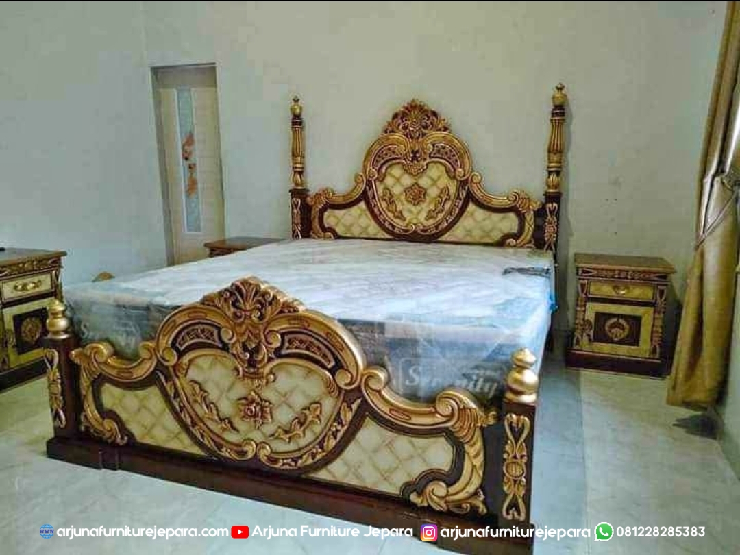 Set Tempat Tidur Cinta Ukir Jepara