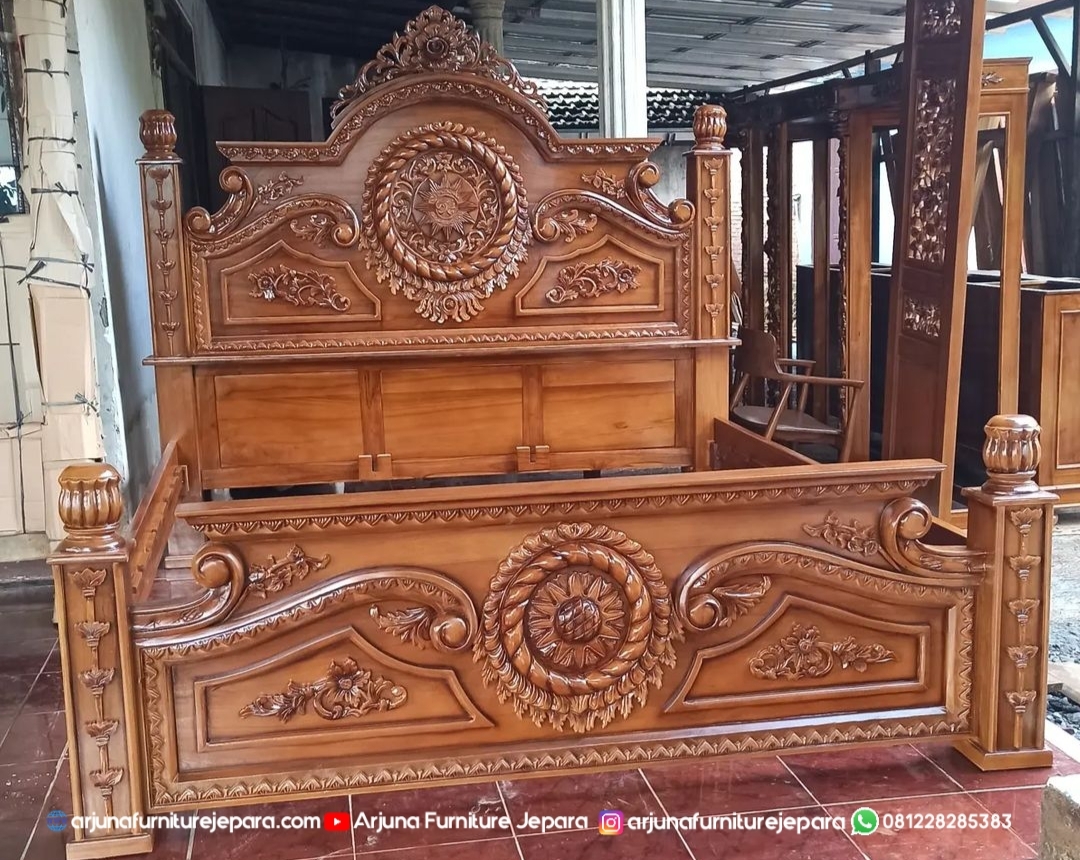 Tempat Tidur Gong Ukir Jepara