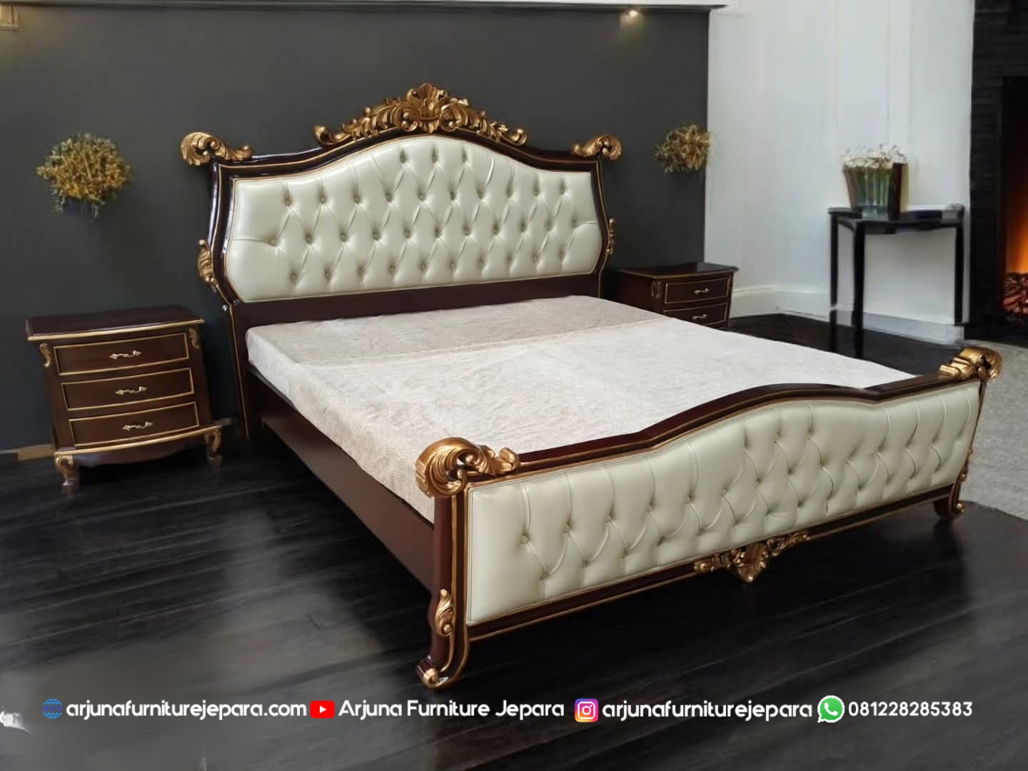 Tempat Tidur Klasik Eropa Ukir Jepara