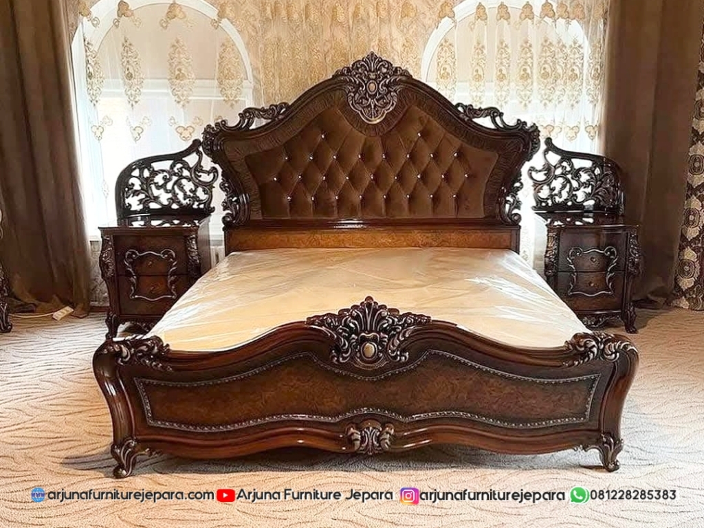 Dipan Klasik Jepara Ukir Mewah