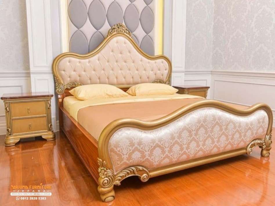 Tempat Tidur Pengantin