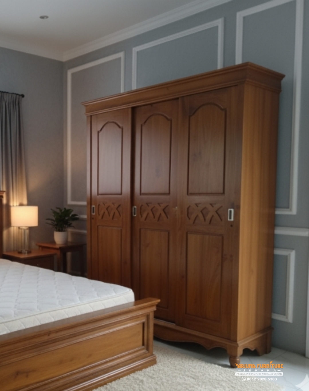 Lemari Baju 3 Pintu Minimalis Klasik