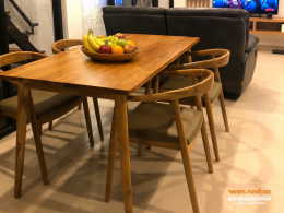 Set Meja Makan 4 Kursi Minimalis