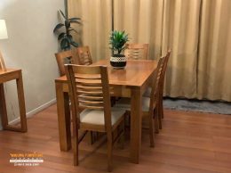 Set Meja Makan 6 Kursi Minimalis