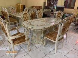 Set Meja Makan Mewah Klasik 6 Kursi